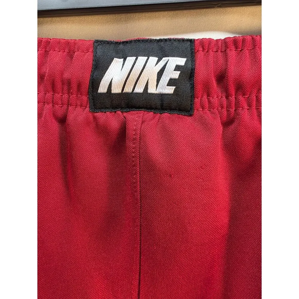 Nike Men's Large Red Athletic Shorts Basketball Sports Pockets Elastic Everyday